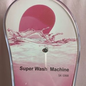BRAND NEW electric face wash machine